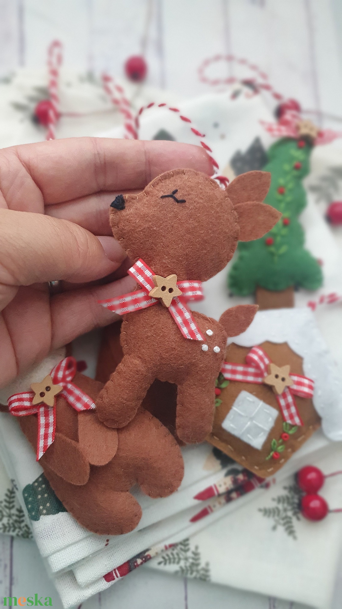 Bababarát karácsonyi filc díszek, erdei állatos - karácsony - karácsonyi lakásdekoráció - karácsonyfadíszek - Meska.hu