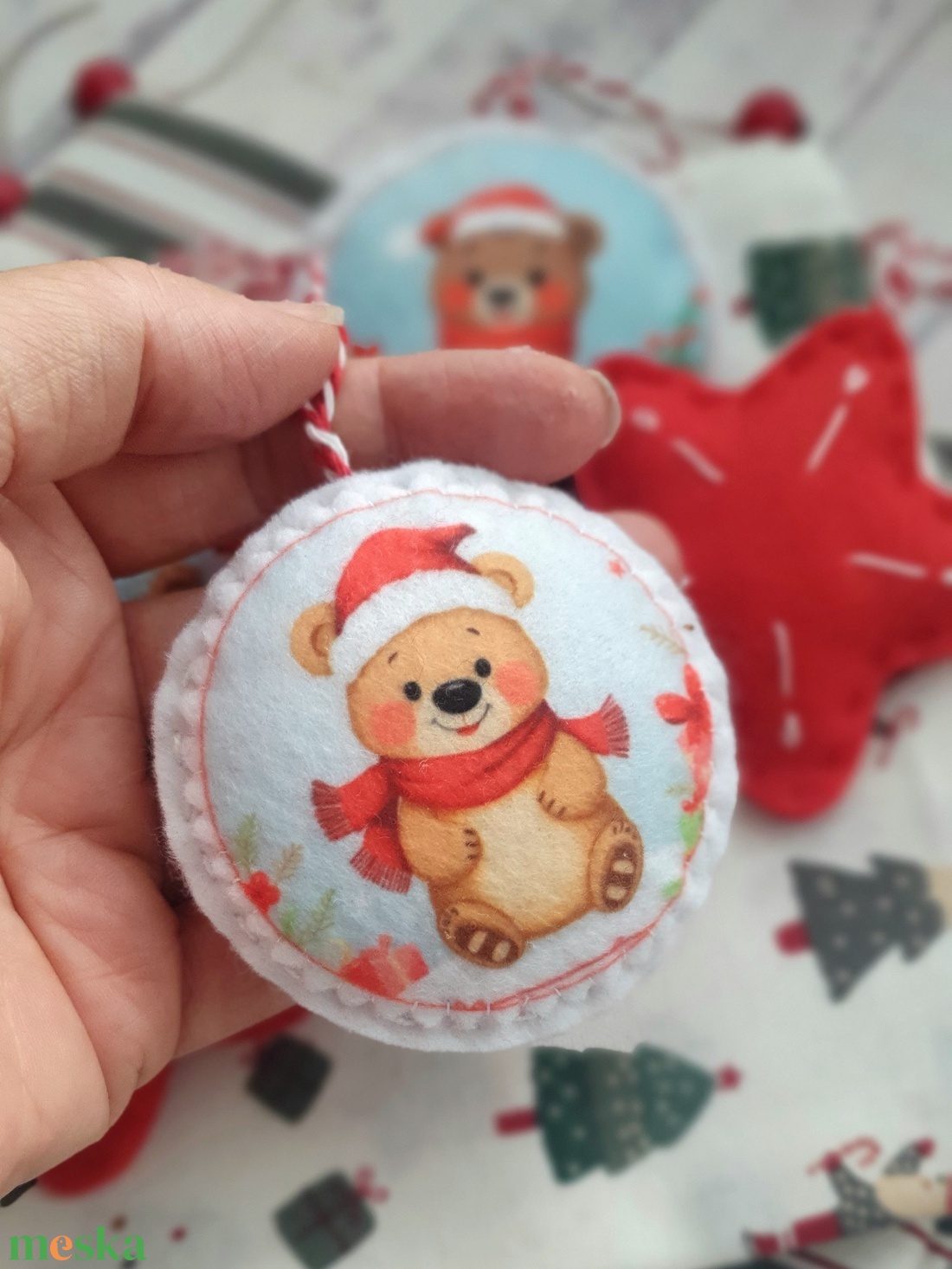Bababarát karácsonyi filc díszek, macik és csillagok - karácsony - karácsonyi lakásdekoráció - karácsonyfadíszek - Meska.hu Bababarát karácsonyi filc díszek, macik és csillagok - karácsony - karácsonyi lakásdekoráció - karácsonyfadíszek - Meska.hu