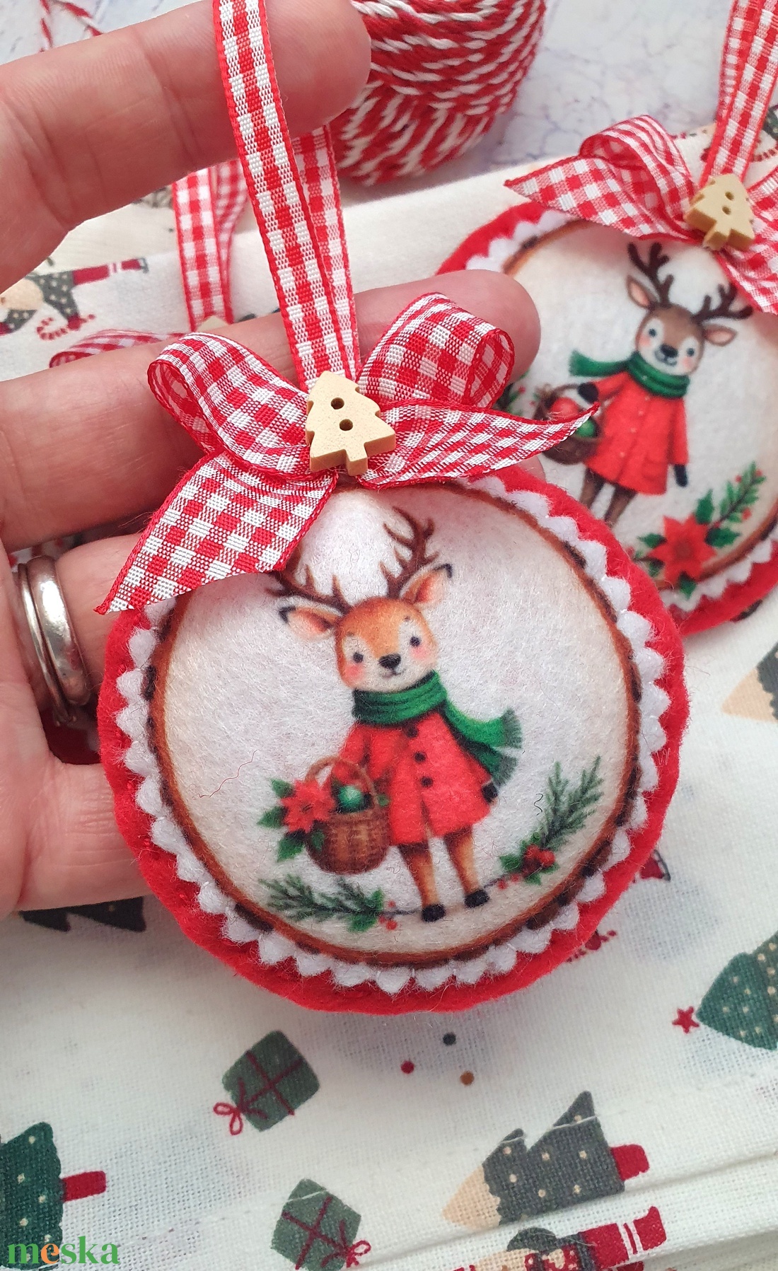 Bababarát karácsonyi filc díszek, mókusok - karácsony - karácsonyi lakásdekoráció - karácsonyfadíszek - Meska.hu Bababarát karácsonyi filc díszek, mókusok - karácsony - karácsonyi lakásdekoráció - karácsonyfadíszek - Meska.hu