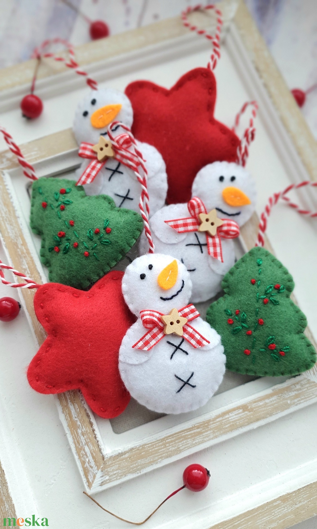 Bababarát karácsonyi filc díszek, Hóember, csillag, fenyőfa - karácsony - karácsonyi lakásdekoráció - karácsonyfadíszek - Meska.hu