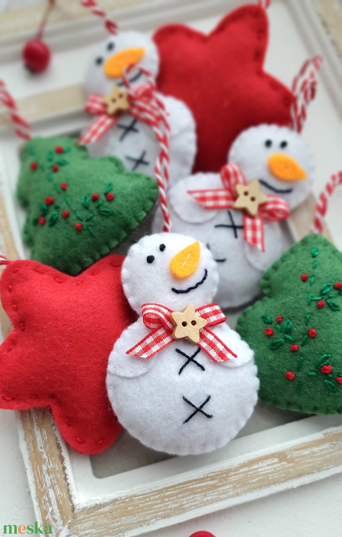 Bababarát karácsonyi filc díszek, Hóember, csillag, fenyőfa - karácsony - karácsonyi lakásdekoráció - karácsonyfadíszek - Meska.hu