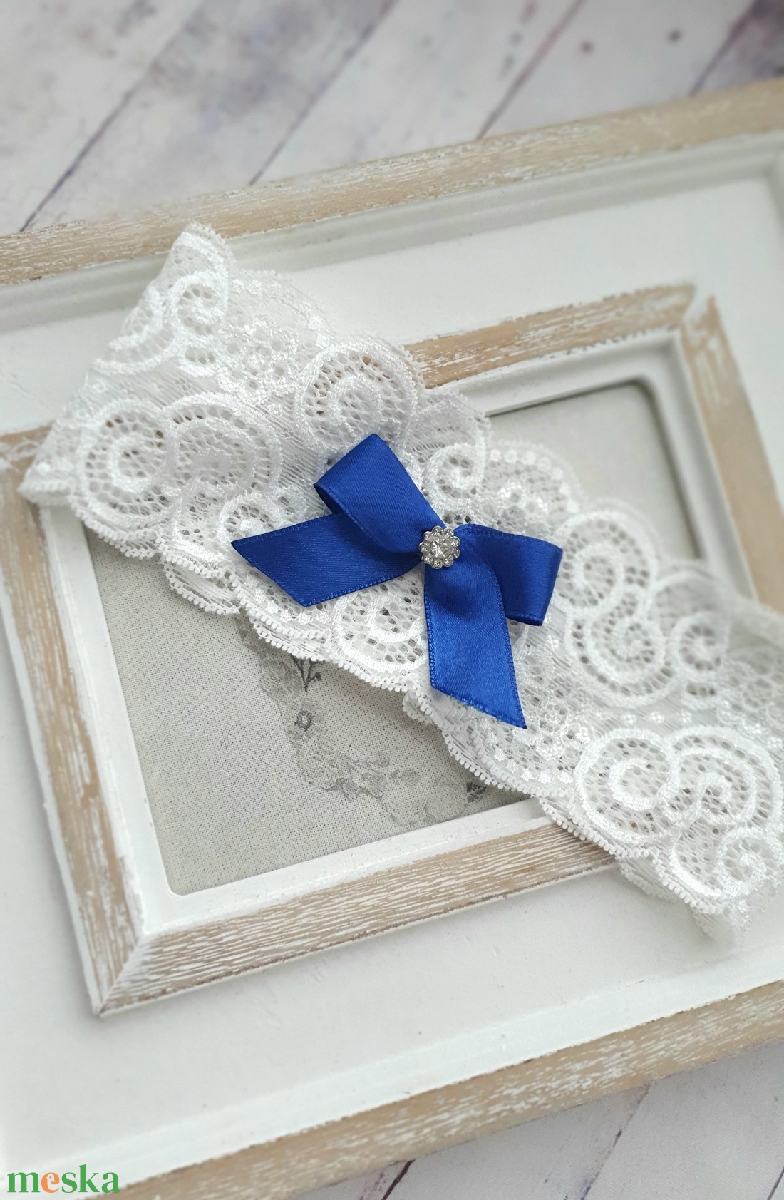 Valami kék  combfix MONIC combcsipke, legényfogó, harisnyakötő - esküvő - kiegészítők - harisnyatartó & valami kék - Meska.hu