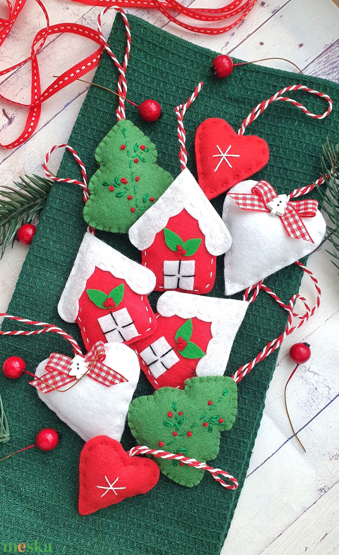 Bababarát karácsonyi filc díszek, mikulás, házikó, norvégmintás, skandináv,  - karácsony - karácsonyi lakásdekoráció - karácsonyfadíszek - Meska.hu Bababarát karácsonyi filc díszek, mikulás, házikó, norvégmintás, skandináv,  - karácsony - karácsonyi lakásdekoráció - karácsonyfadíszek - Meska.hu