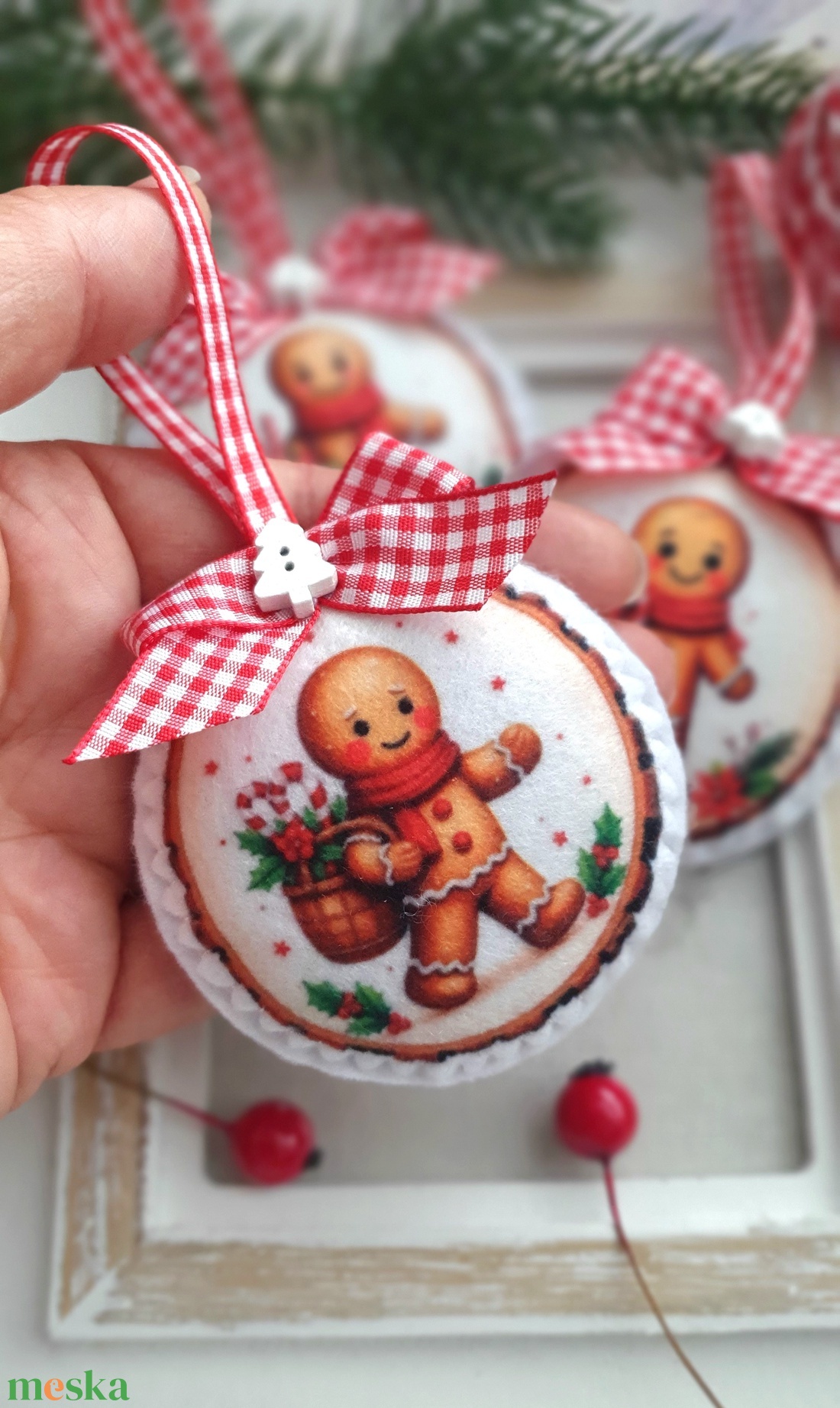 Bababarát karácsonyi filc díszek, mézis - karácsony - karácsonyi lakásdekoráció - karácsonyfadíszek - Meska.hu