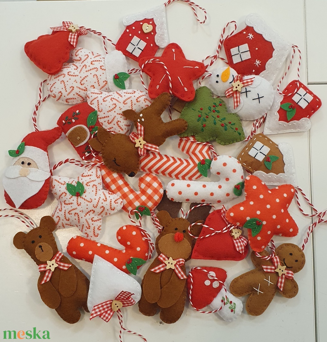 Bababarát karácsonyi filc díszek, Hóember, csillag, fenyőfa - karácsony - karácsonyi lakásdekoráció - karácsonyfadíszek - Meska.hu