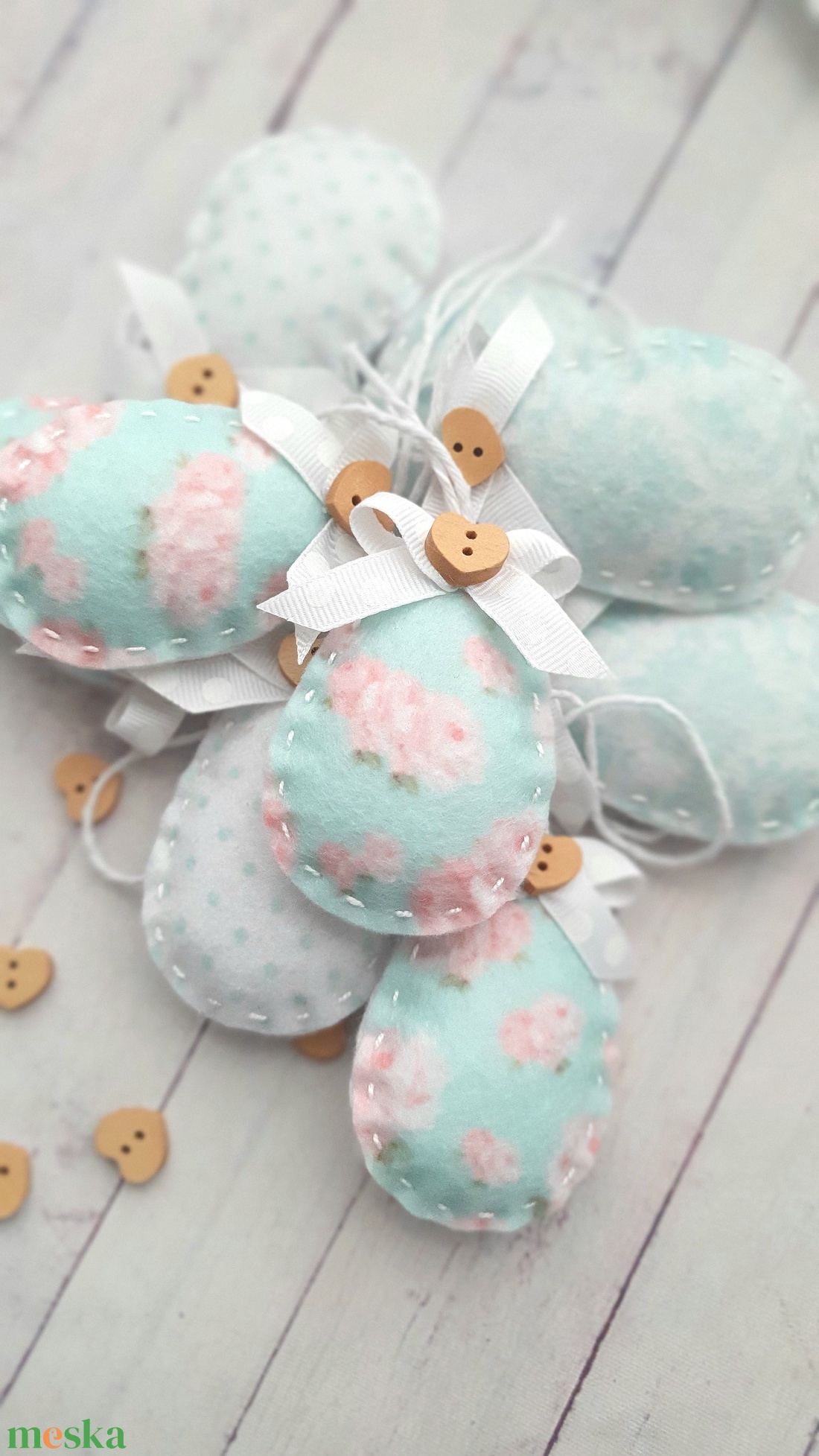 Masnis filc tojások, barkadísz - ünnepi díszek, dekorációk - húsvéti díszek és dekorációk - húsvéti tojásfadíszek - Meska.hu