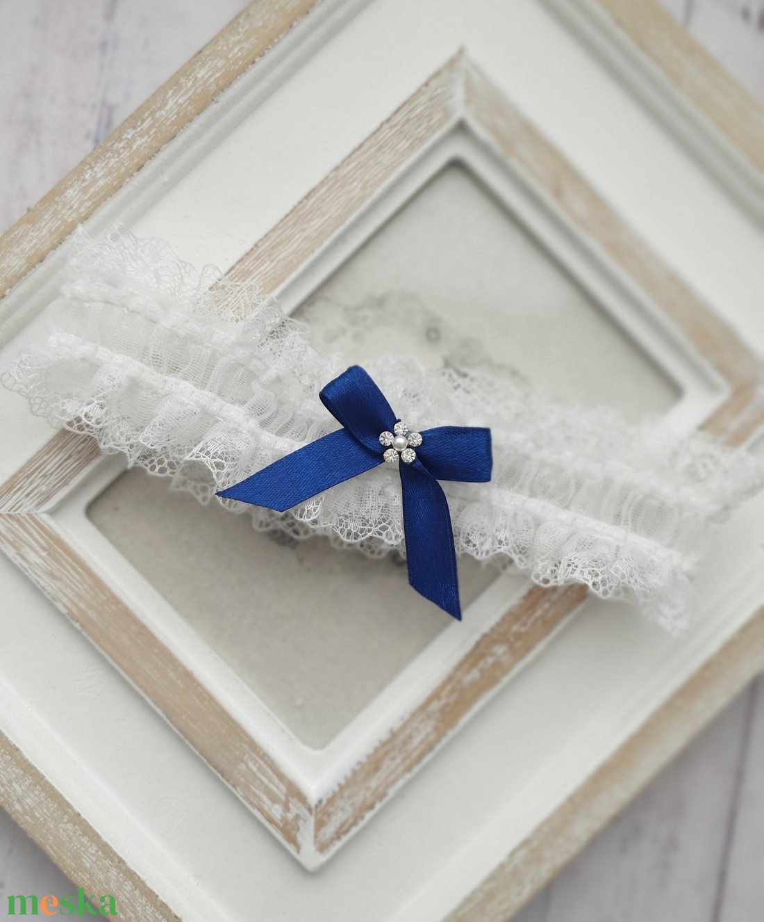 Valami kék  combfix AUDREY, legényfogó, combcsipke, harisnyakötő, harisnyatartó - esküvő - kiegészítők - harisnyatartó & valami kék - Meska.hu