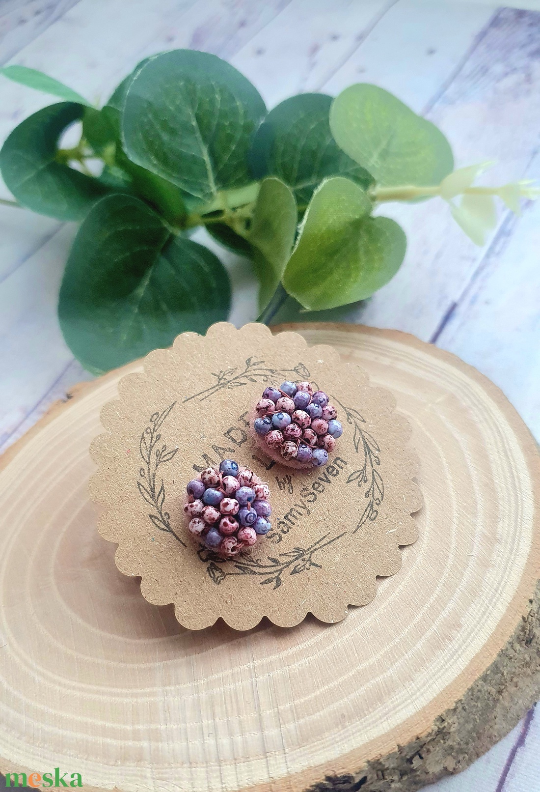 Gyöngyös gyapjúfilc fülbevaló, ékszer, ajándék  - ékszer - fülbevaló - pötty fülbevaló - Meska.hu