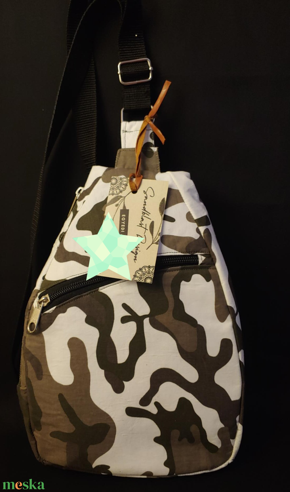 Designer BodyBag keki mintás - táska & tok - kézitáska & válltáska - vállon átvethető táska - Meska.hu