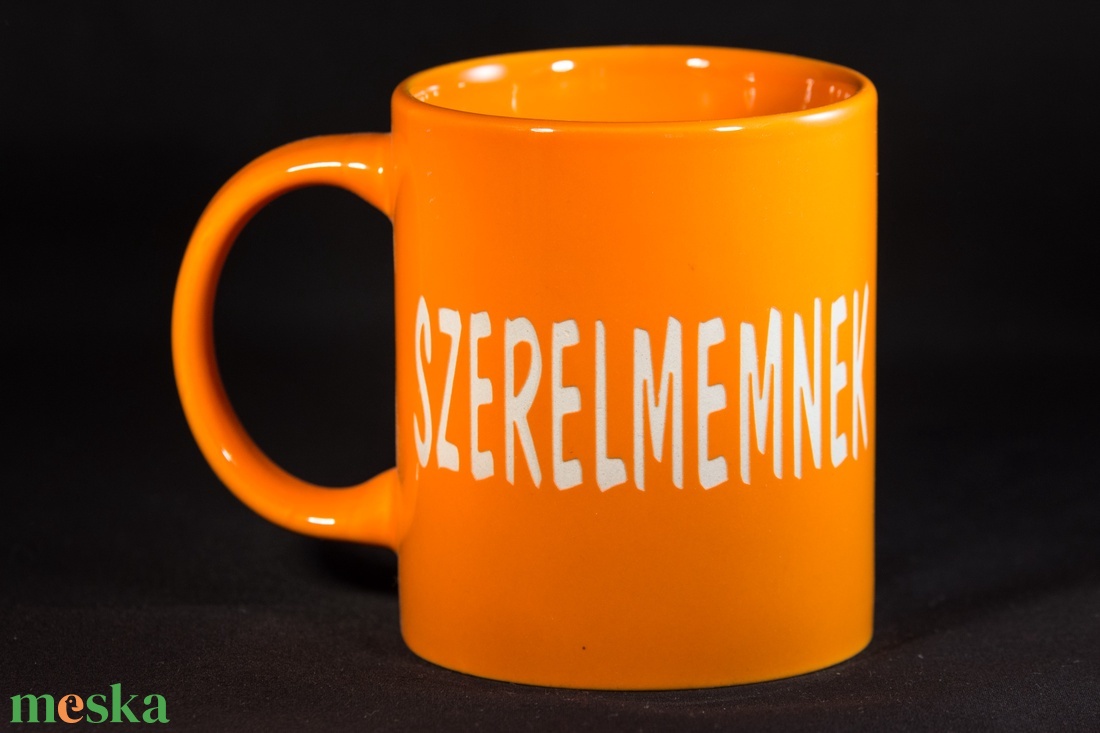  Csajos homokszórt bögrék - otthon & életmód - konyhafelszerelés, tálalás - tálalás - bögre & csésze - Meska.hu