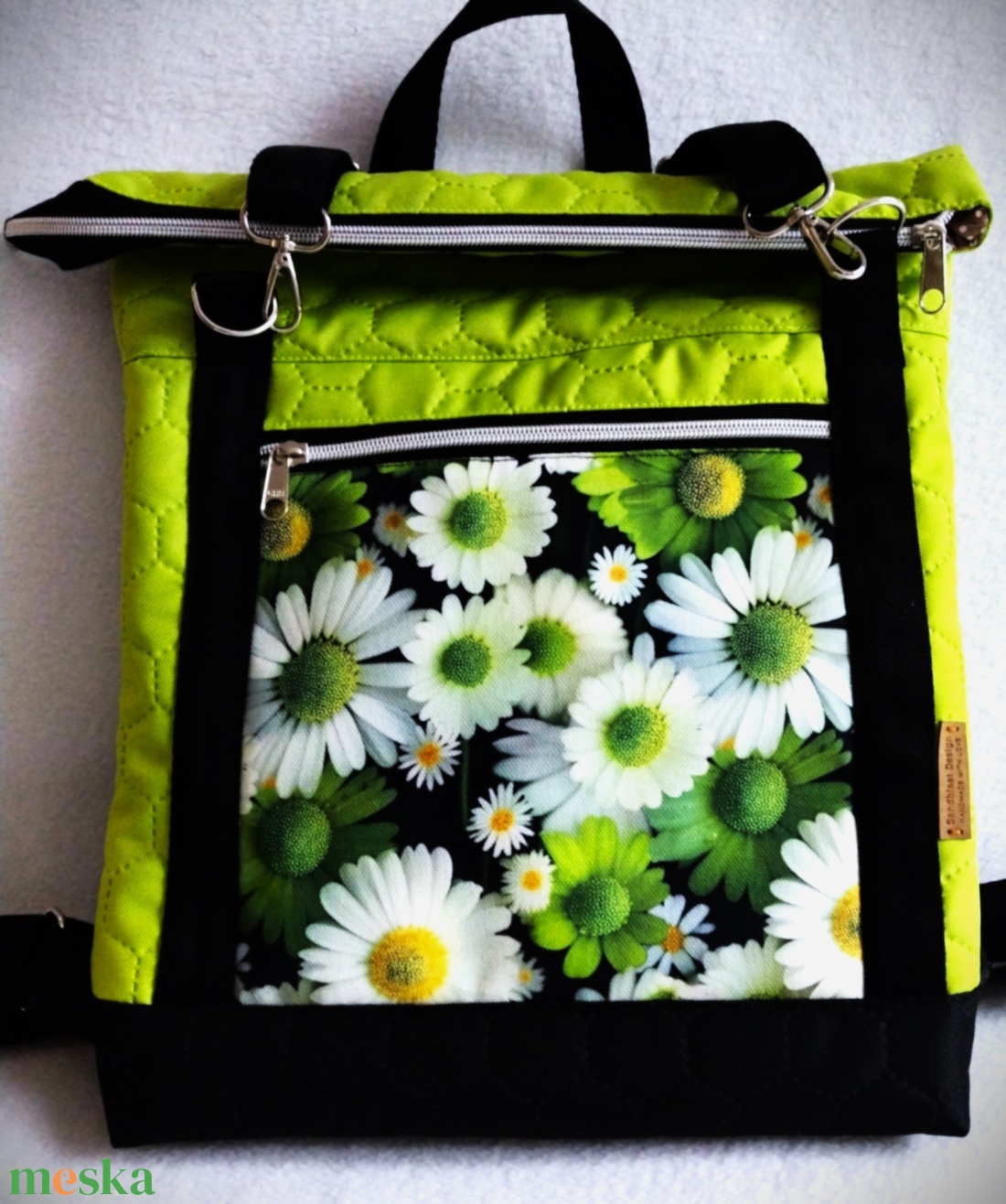 Neon-zöld/margarétás rolltop hátizsák - táska & tok - hátizsák - roll top hátizsák - Meska.hu Neon-zöld/margarétás rolltop hátizsák - táska & tok - hátizsák - roll top hátizsák - Meska.hu