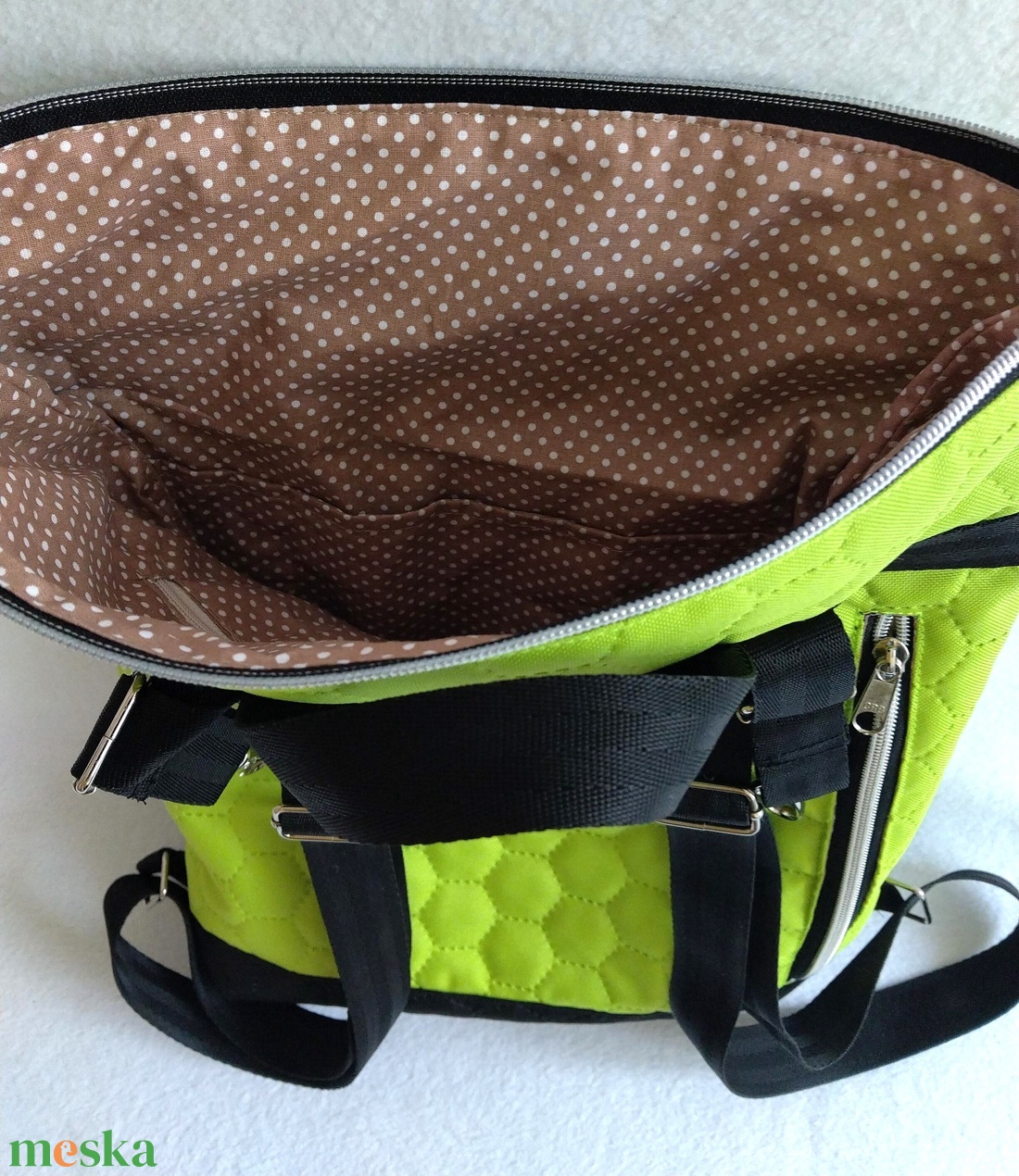 Neon-zöld/margarétás rolltop hátizsák - táska & tok - hátizsák - roll top hátizsák - Meska.hu Neon-zöld/margarétás rolltop hátizsák - táska & tok - hátizsák - roll top hátizsák - Meska.hu