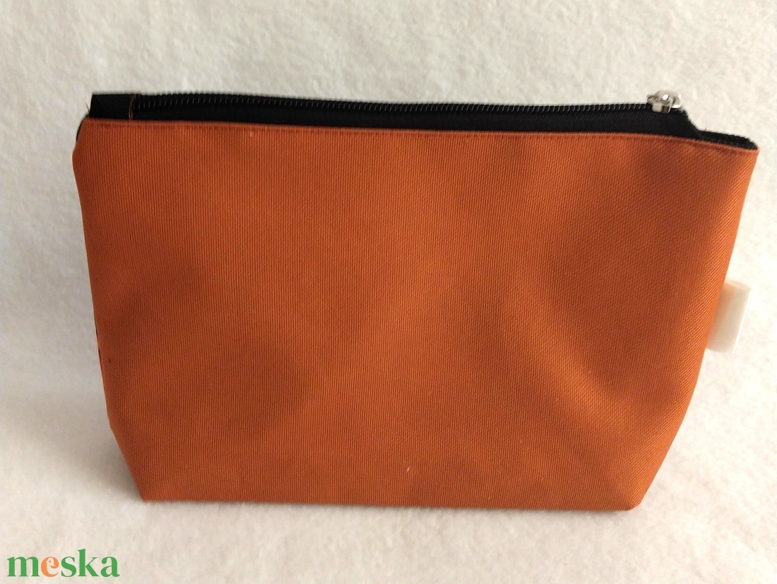 Tök jó neszi/terrakotta alapon - táska & tok - neszesszer - Meska.hu