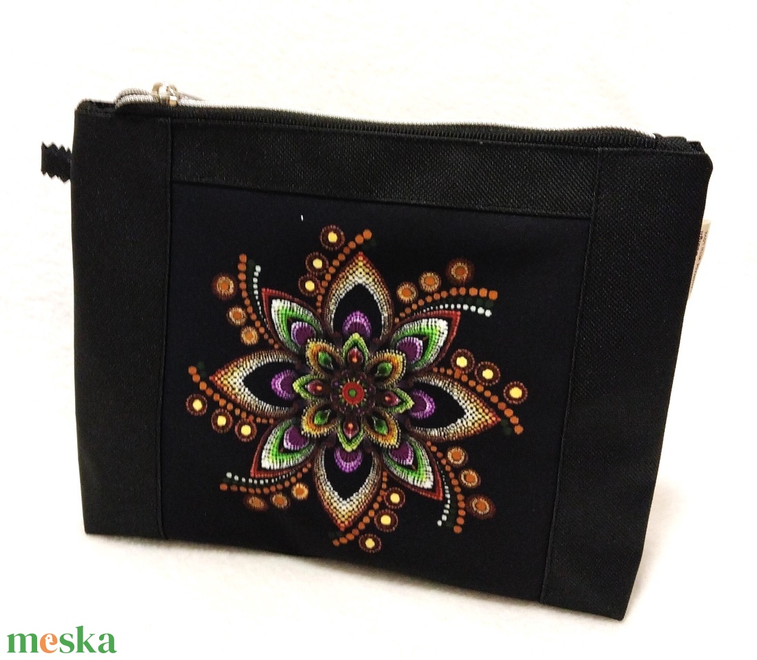 Naprózsa barna/lila mandala motívumos neszesszer/táskarendező - táska & tok - neszesszer - Meska.hu