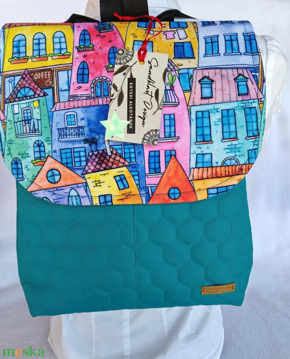 Házikó mintás barack színű hátizsák - táska & tok - hátizsák - hátizsák - Meska.hu