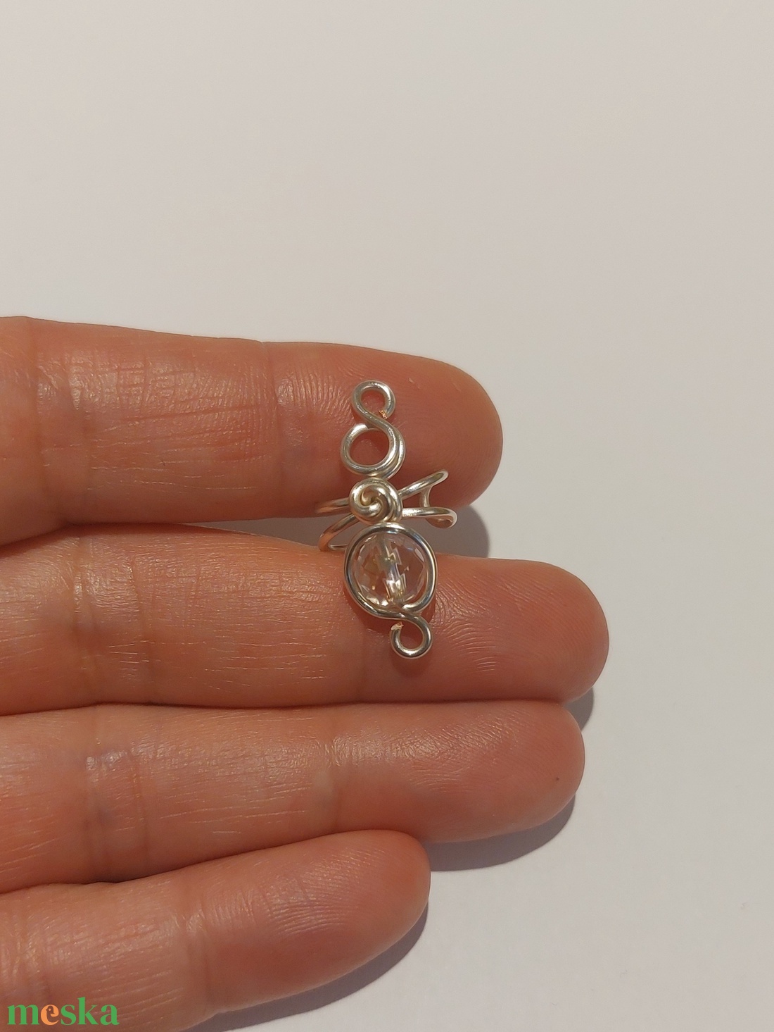 Fülgyűrű hegyikristállyal - ékszer - ékszerszett - Meska.hu