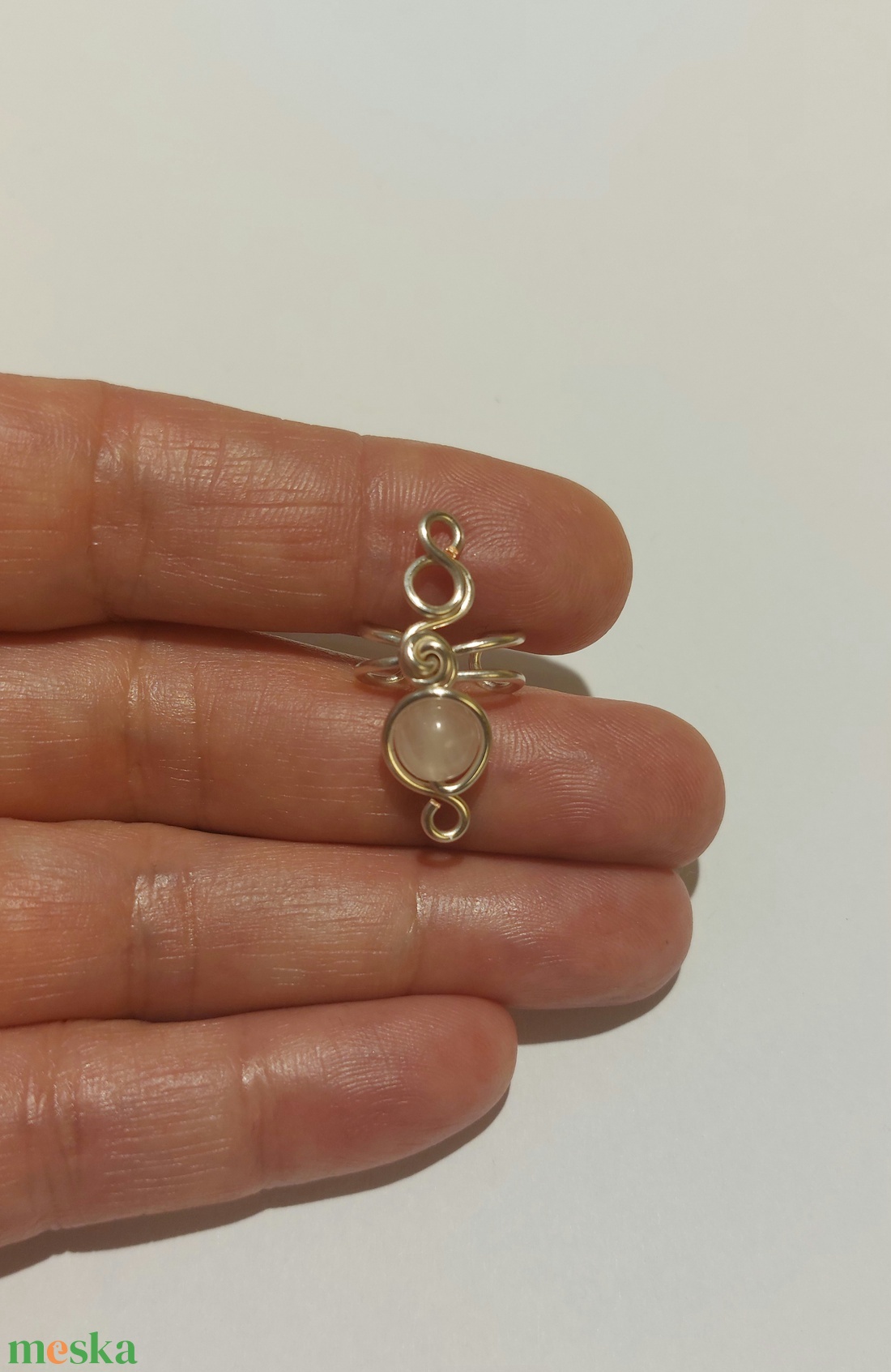 Fülgyűrű rózsakvarccal - ékszer - ékszerszett - Meska.hu