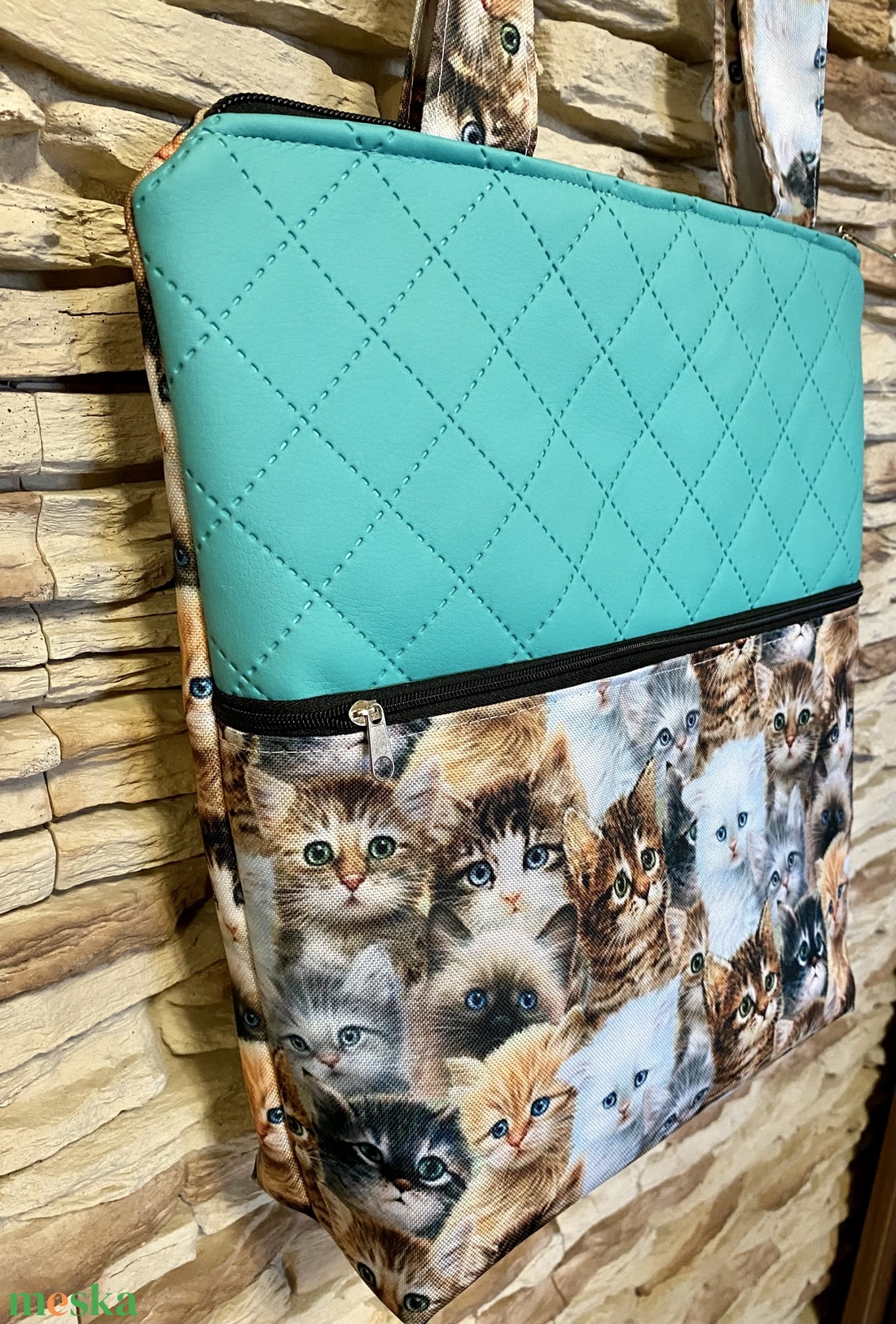 Csodás, zipzáras textil táska ( cicák ) - táska & tok - bevásárlás & shopper táska - shopper, textiltáska, szatyor - Meska.hu Csodás, zipzáras textil táska ( cicák ) - táska & tok - bevásárlás & shopper táska - shopper, textiltáska, szatyor - Meska.hu