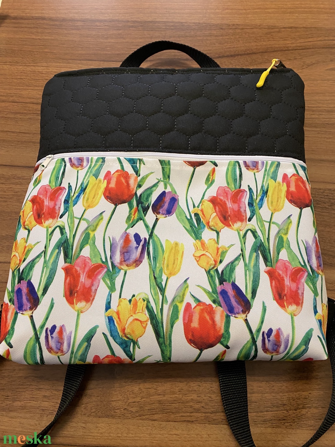 Csodás tulipános hátitáska - táska & tok - bevásárlás & shopper táska - shopper, textiltáska, szatyor - Meska.hu Csodás tulipános hátitáska - táska & tok - bevásárlás & shopper táska - shopper, textiltáska, szatyor - Meska.hu