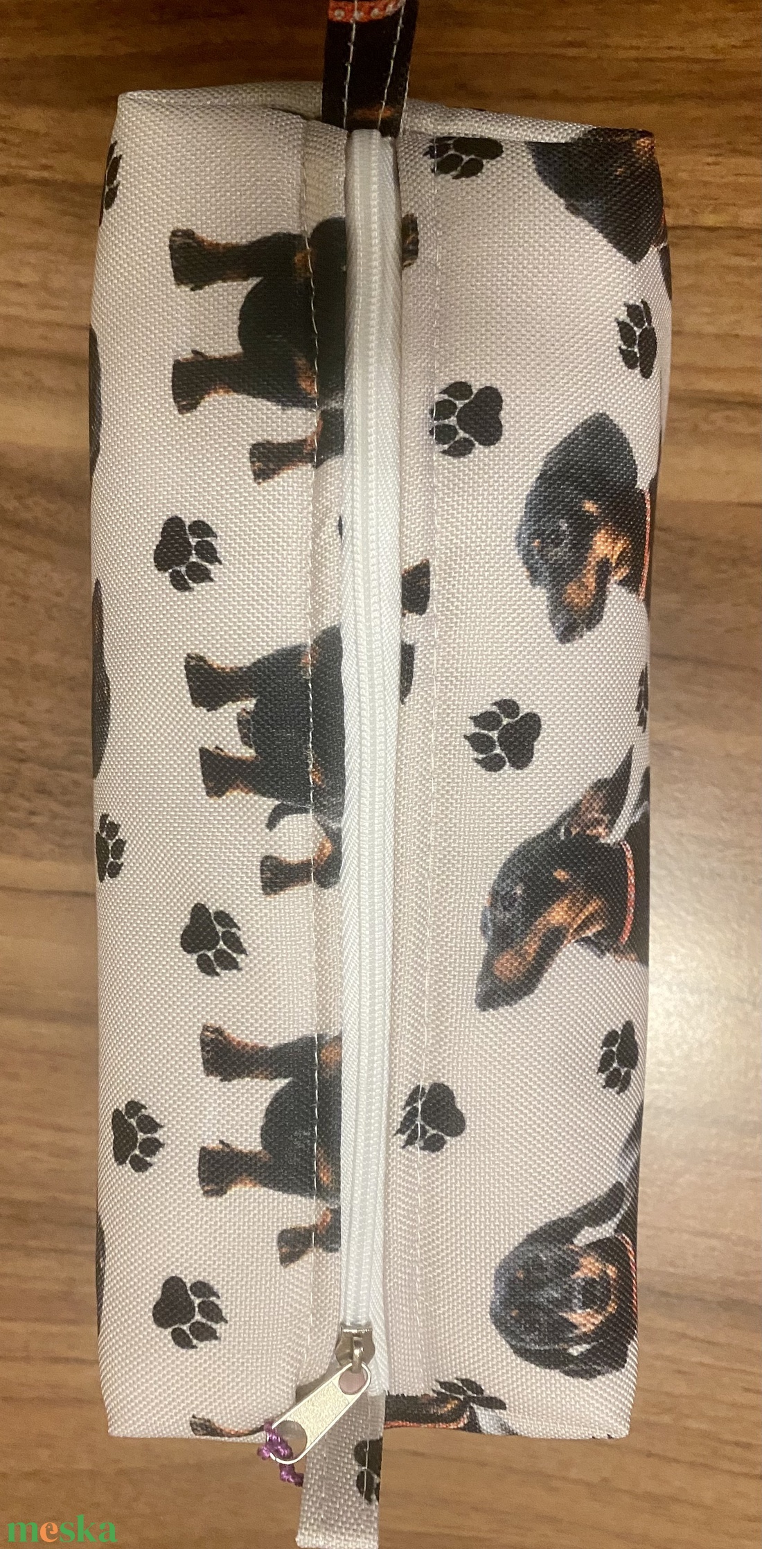 Tacskó mintás neszesszer / sminktáska  - táska & tok - neszesszer - Meska.hu