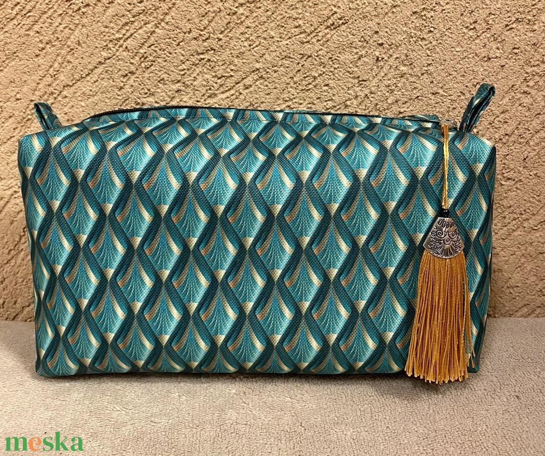 Egyedi, csodás  mintás neszesszer / sminktáska  - táska & tok - neszesszer - Meska.hu