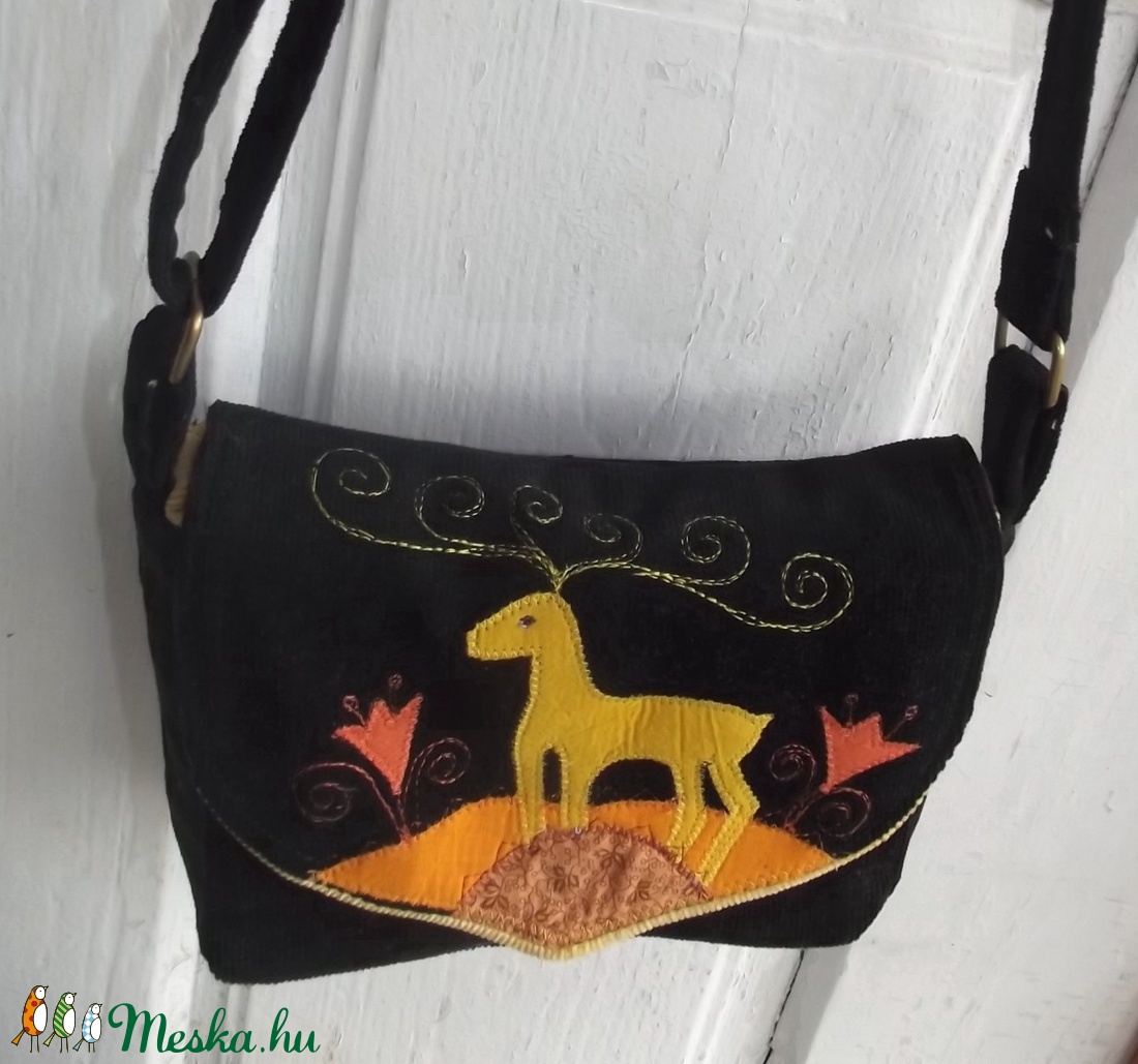 Szarvasos kistáska - táska & tok - kézitáska & válltáska - válltáska - Meska.hu