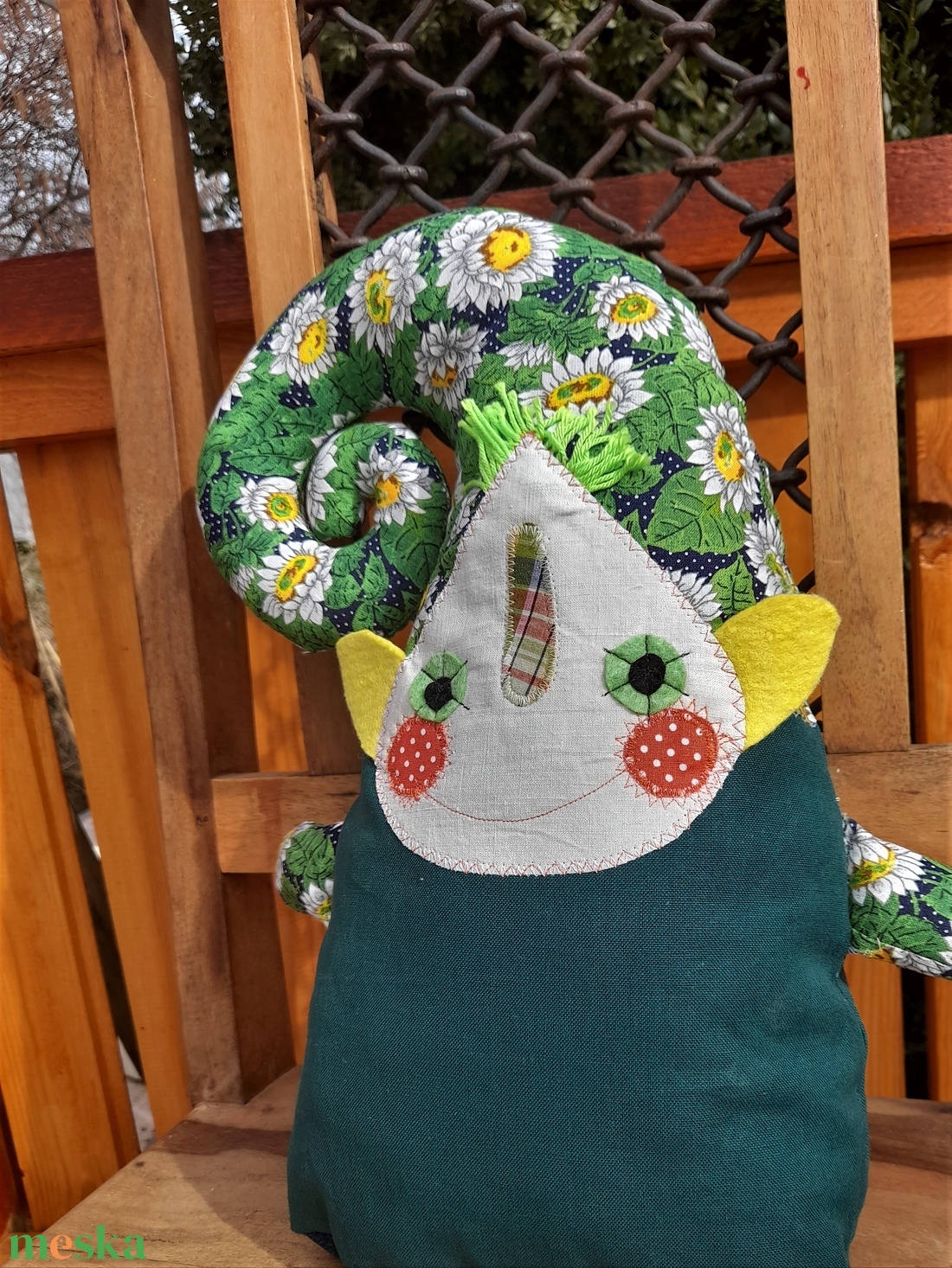 CsigaManó, napraforgós játékfigura gyerekeknek - játék & sport - plüssállat & játékfigura - manó - Meska.hu