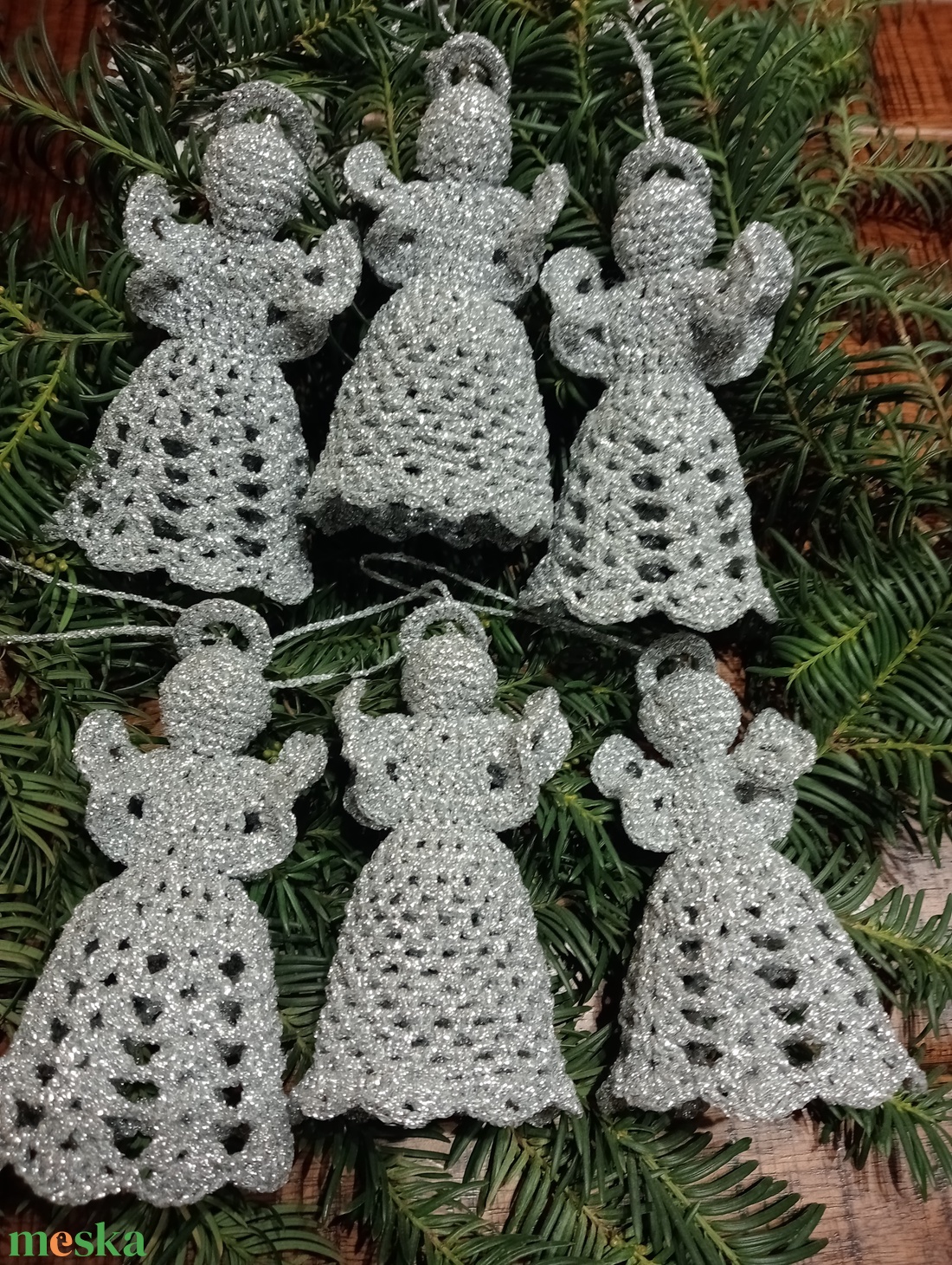 Horgolt angyalka - karácsony - karácsonyi lakásdekoráció - karácsonyfadíszek - Meska.hu