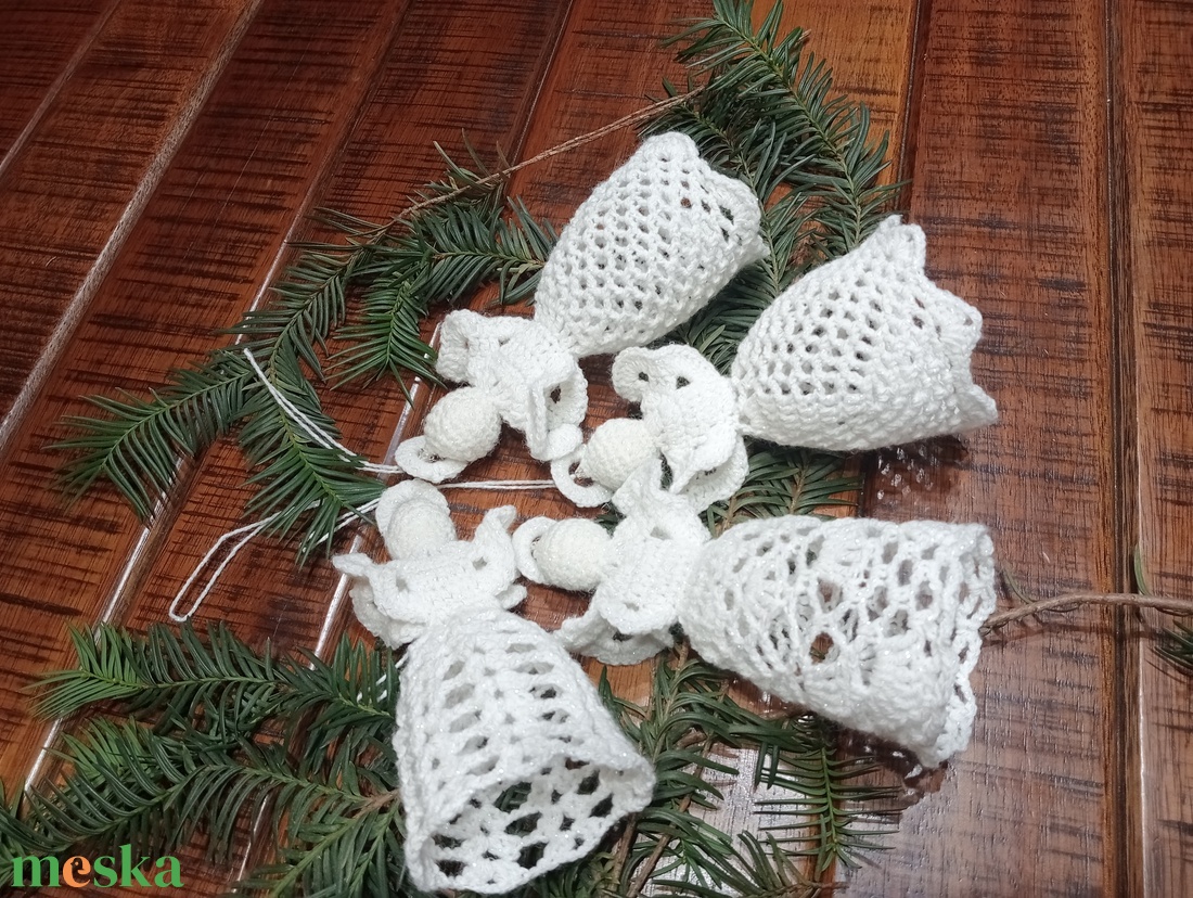 Horgolt angyalka - karácsony - karácsonyi lakásdekoráció - karácsonyfadíszek - Meska.hu