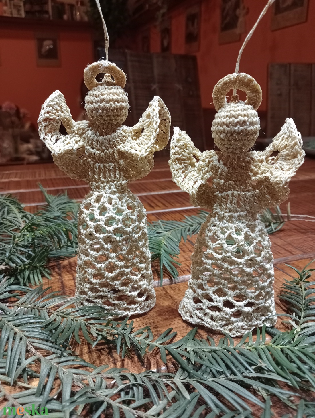 Horgolt angyalka - karácsony - karácsonyi lakásdekoráció - karácsonyfadíszek - Meska.hu