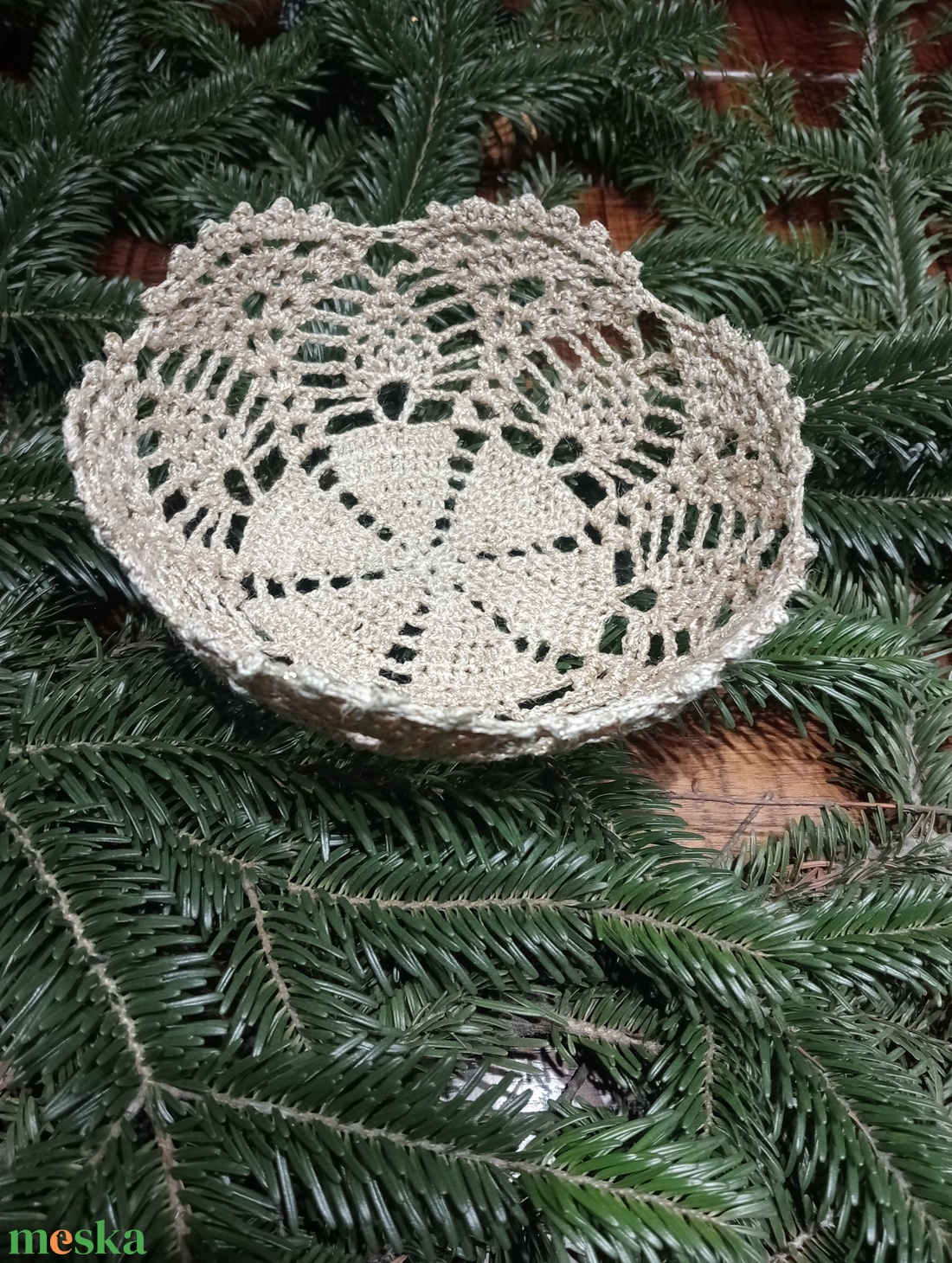 Horgolt kosár - karácsony - karácsonyi lakásdekoráció - ünnepi asztaldekoráció - Meska.hu