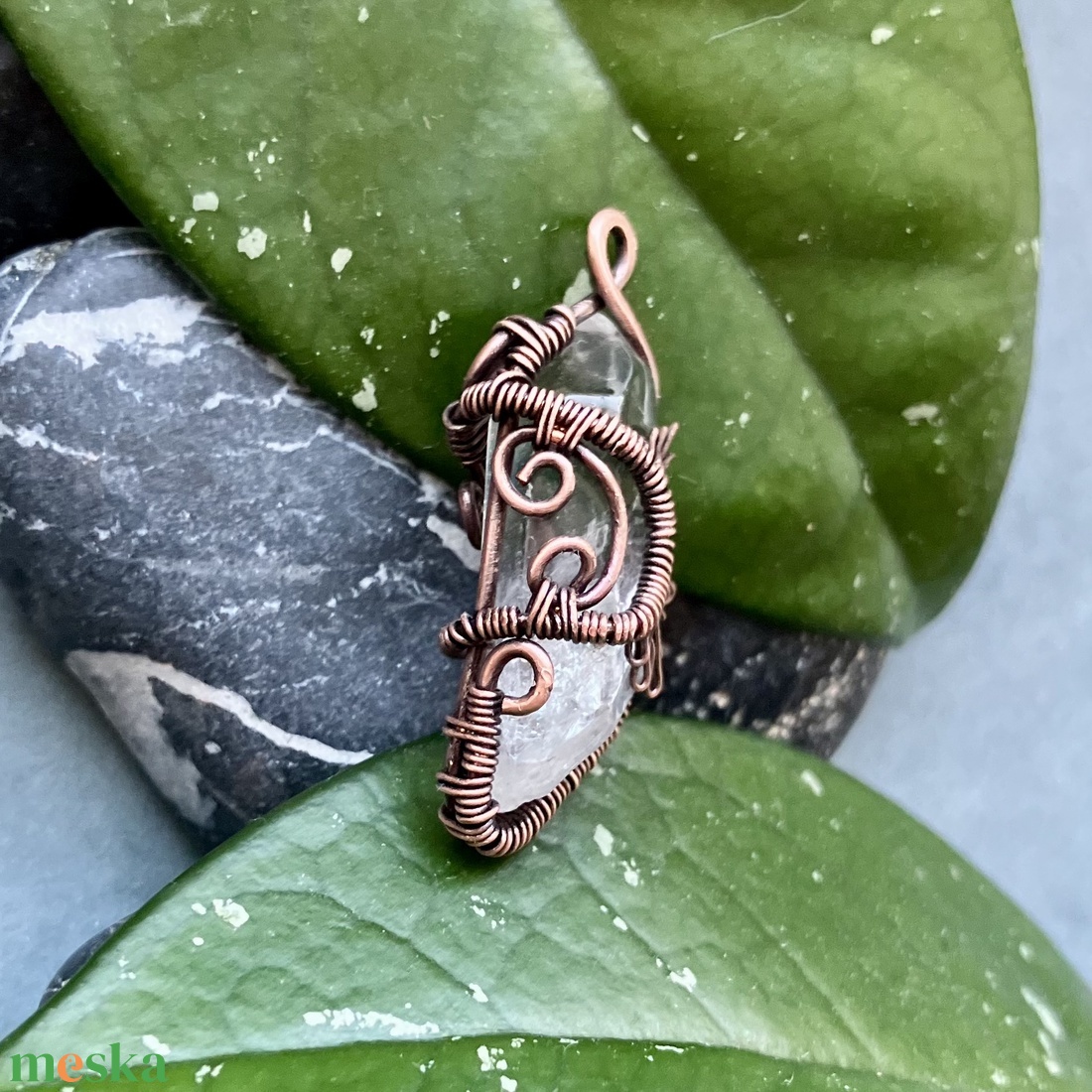 SaraZ // Crystal Ward medál választható lánccal - ékszer - nyaklánc - medál - Meska.hu