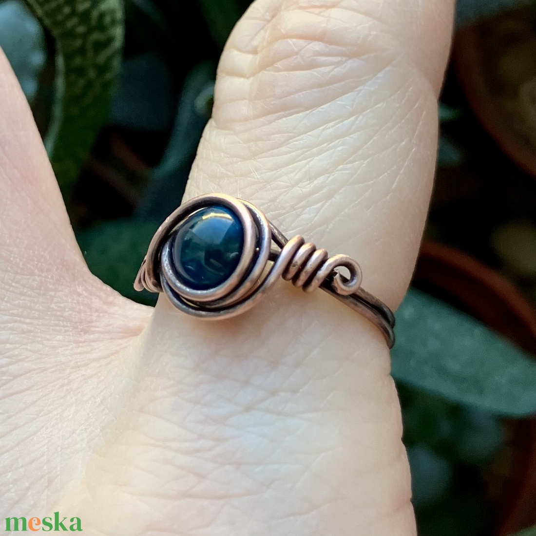 SaraZ // Inner Ember gyűrű színezett tigrisszemmel - ékszer - gyűrű - gyöngyös gyűrű - Meska.hu
