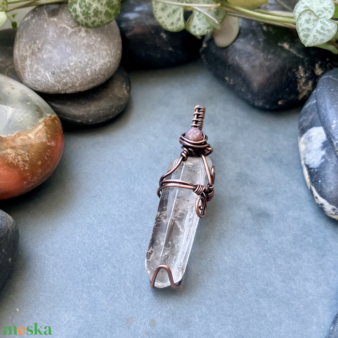 SaraZ // Crystal Ward medál indiai acháttal és választható lánccal - ékszer - nyaklánc - medál - Meska.hu