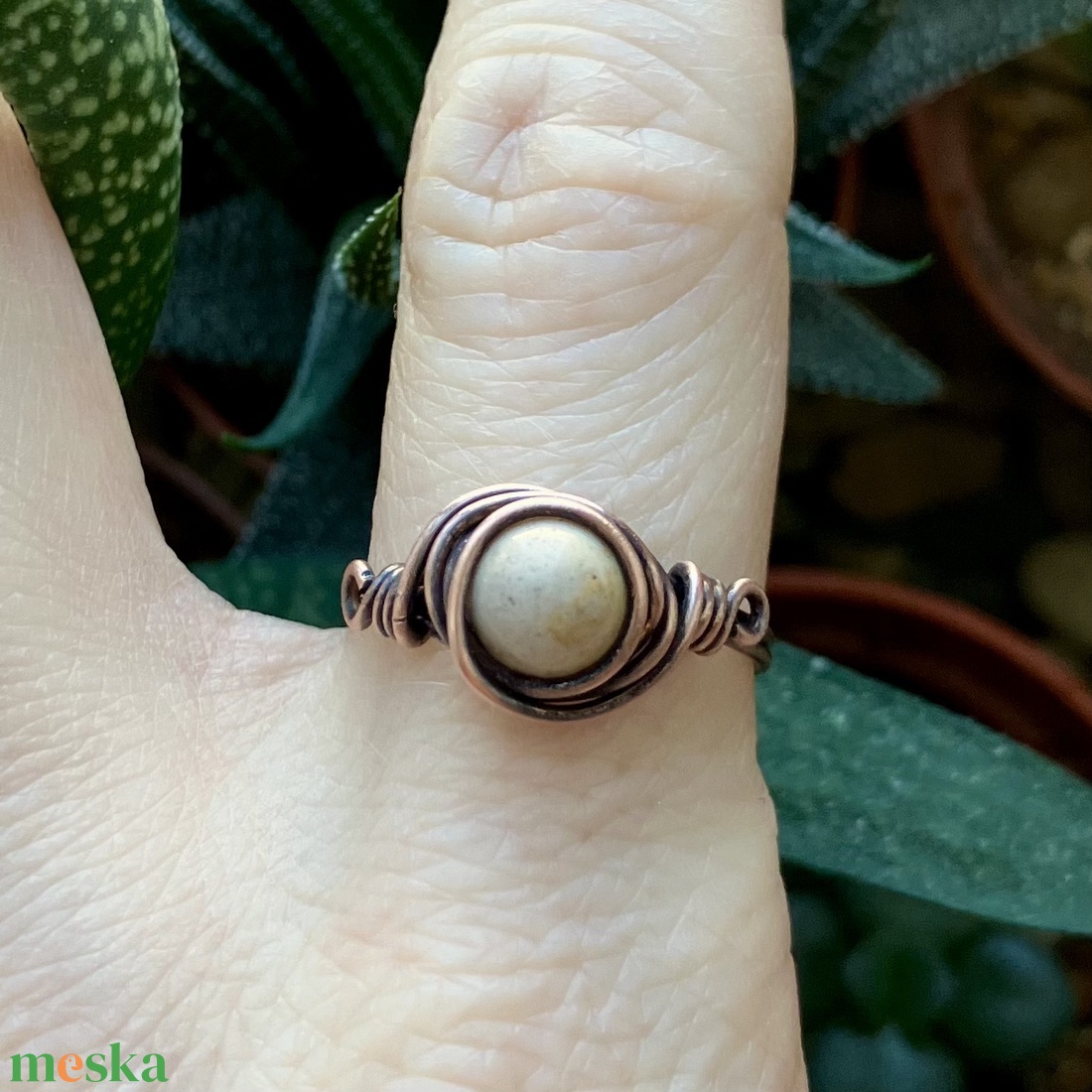 SaraZ // Inner Ember gyűrű mookait jáspissal - ékszer - gyűrű - gyöngyös gyűrű - Meska.hu