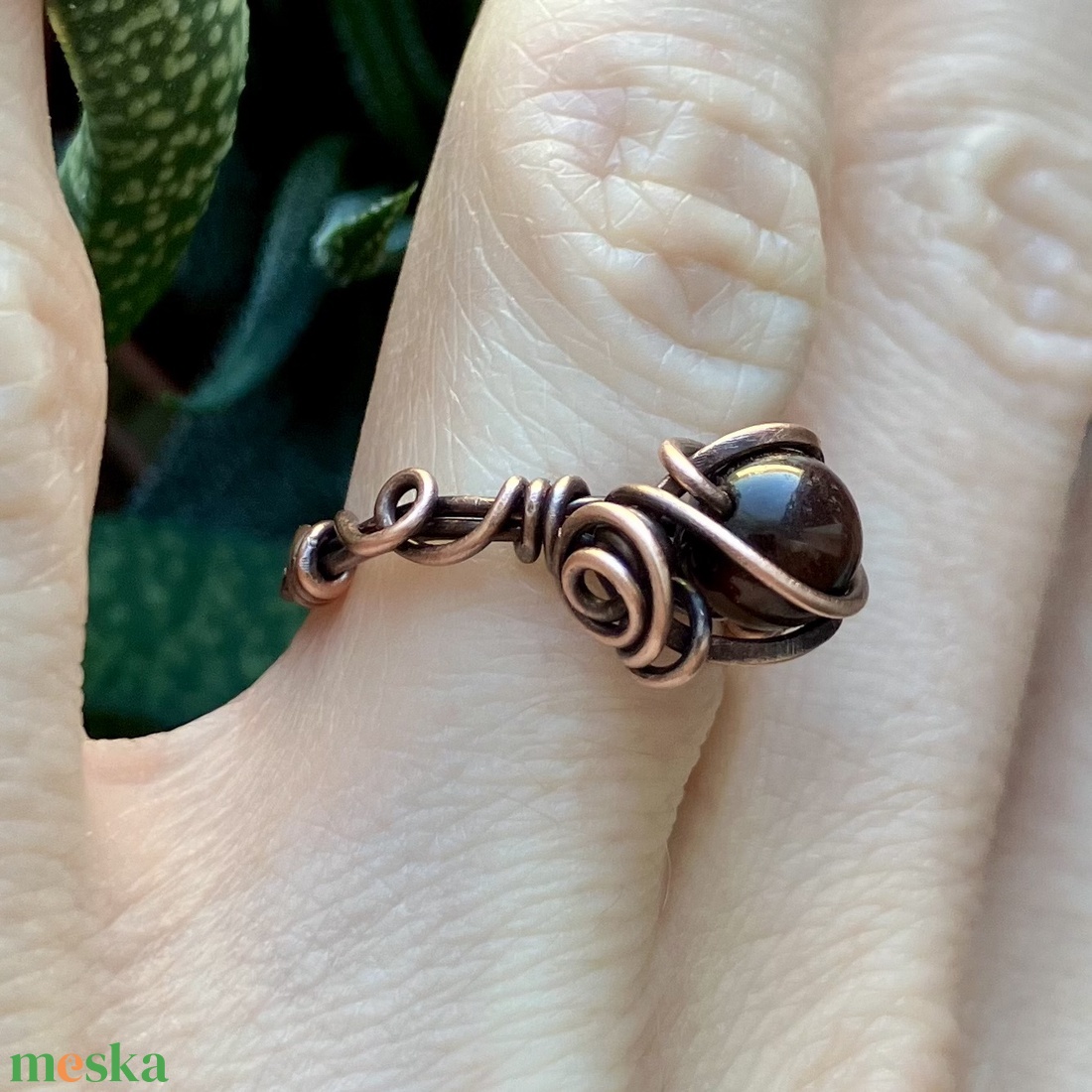 SaraZ // Earthbound Sigil gyűrű bikaszemmel - ékszer - gyűrű - fonódó gyűrű - Meska.hu