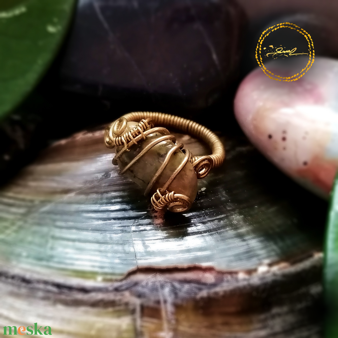 SaraZ // Nomad Relics gyűrű riolittal - ékszer - gyűrű - fonódó gyűrű - Meska.hu