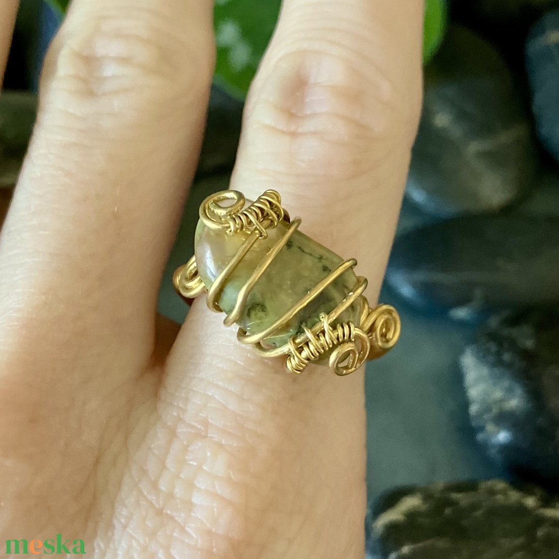 SaraZ // Nomad Relics gyűrű riolittal - ékszer - gyűrű - fonódó gyűrű - Meska.hu