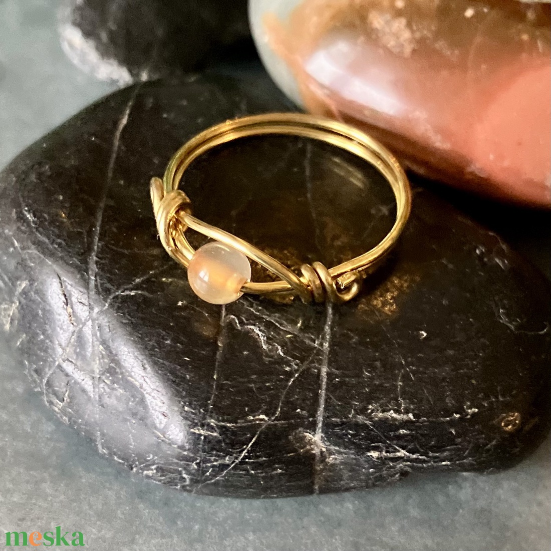 SaraZ // Inner Ember gyűrű páva acháttal - ékszer - gyűrű - gyöngyös gyűrű - Meska.hu