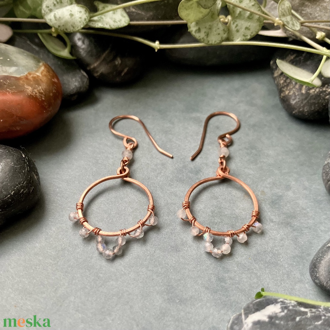 SaraZ // Desert Bloom fülbevaló labradorittal - ékszer - fülbevaló - lógó fülbevaló - Meska.hu