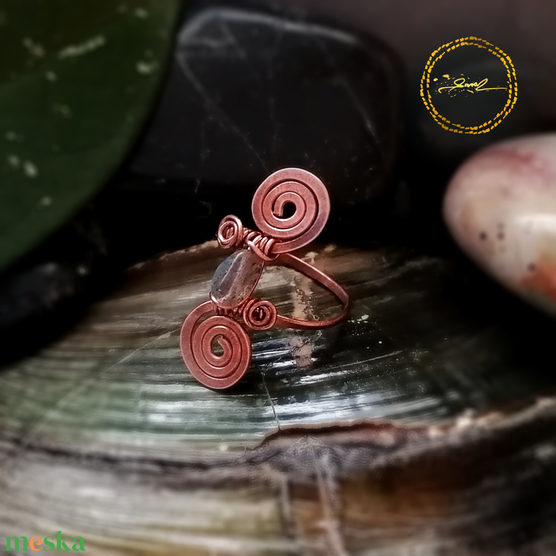 SaraZ // Desert Bloom gyűrű labradorittal - ékszer - gyűrű - gyöngyös gyűrű - Meska.hu