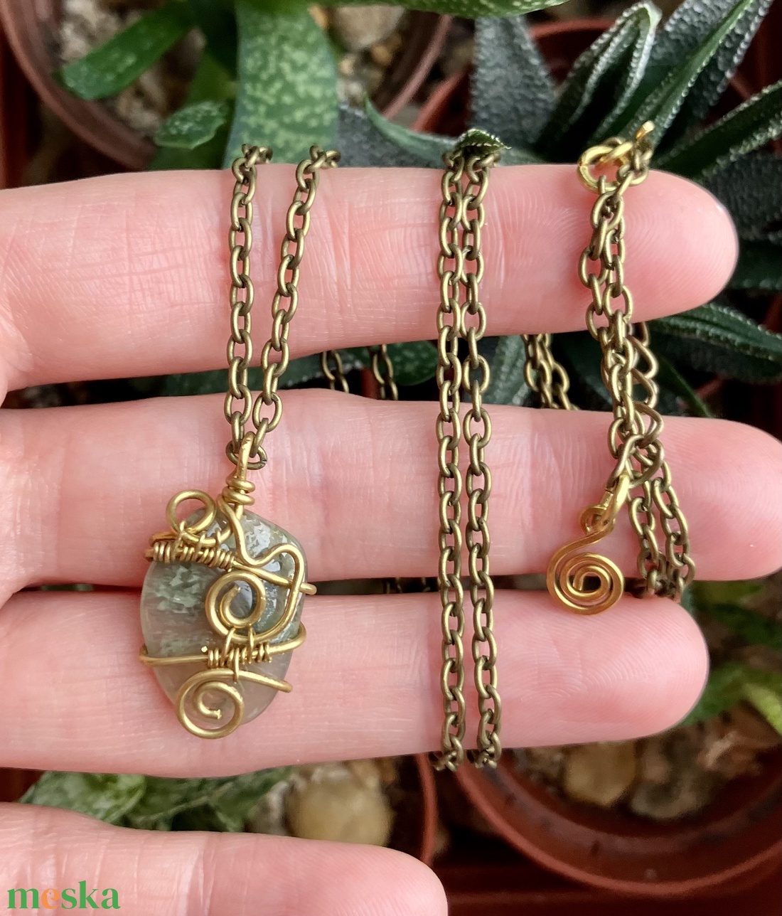 SaraZ // Nomad Relics nyaklánc grosszulár gránáttal - ékszer - nyaklánc - medálos nyaklánc - Meska.hu