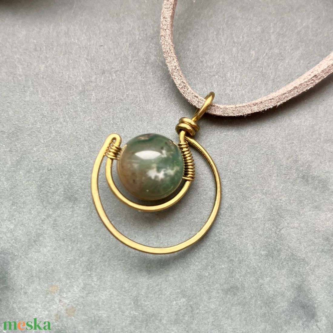 SaraZ // Lunar Circle nyaklánc indiai acháttal - ékszer - nyaklánc - medálos nyaklánc - Meska.hu