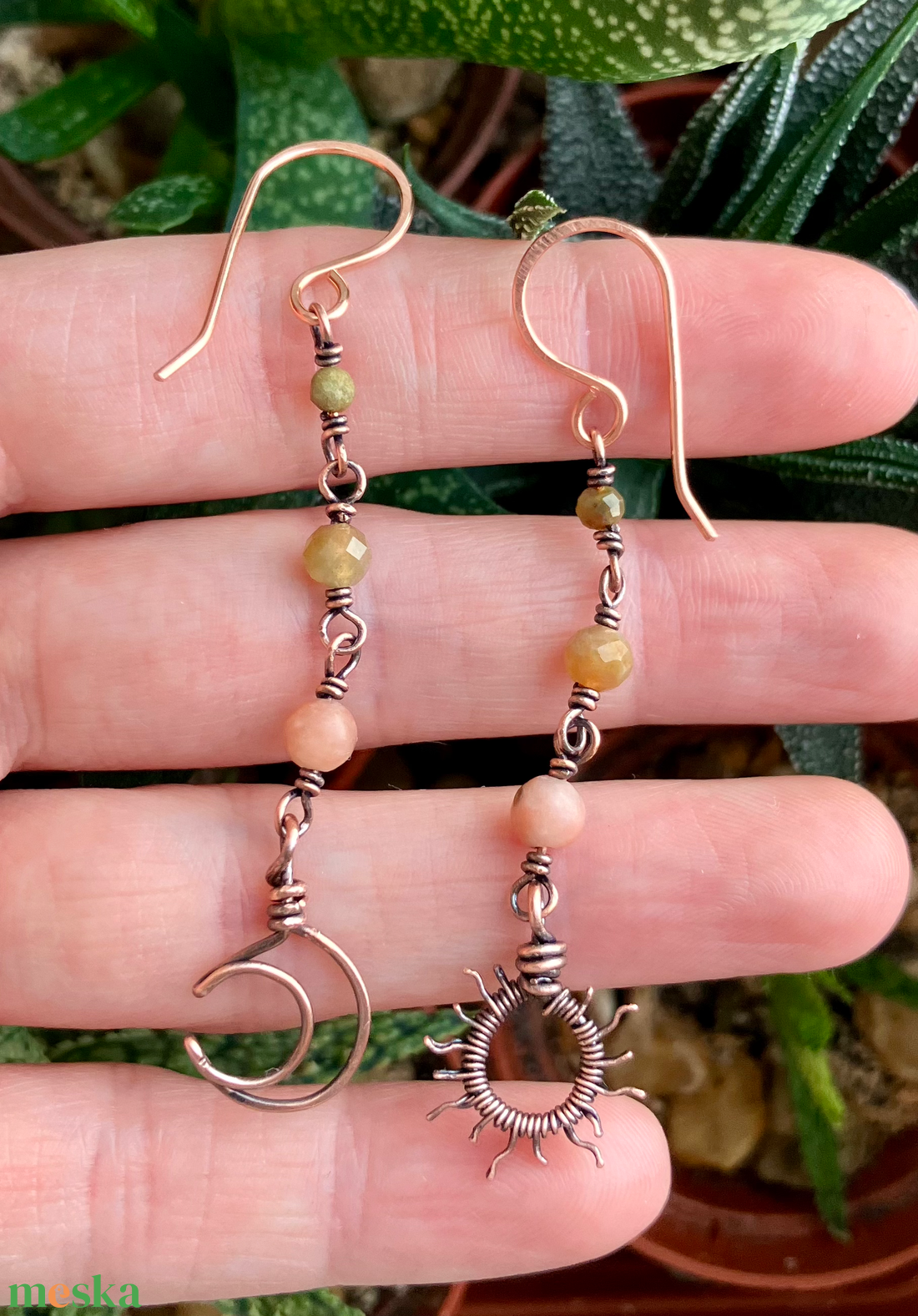 SaraZ // Eclipse Soul fülbevaló cseresznyevirág jáspissal és indiai acháttal - ékszer - fülbevaló - lógó fülbevaló - Meska.hu