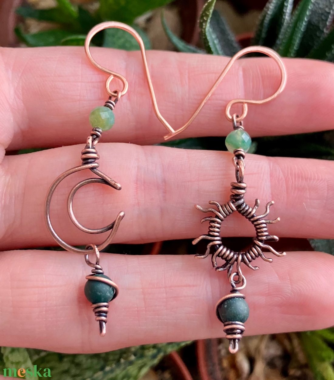 SaraZ // Eclipse Soul fülbevaló indiai acháttal - ékszer - fülbevaló - lógó fülbevaló - Meska.hu