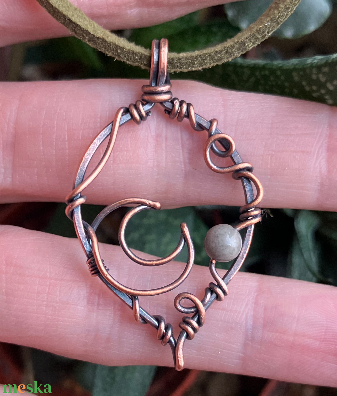 SaraZ // Eclipse Soul - Hold nyaklánc indiai acháttal - ékszer - nyaklánc - medálos nyaklánc - Meska.hu