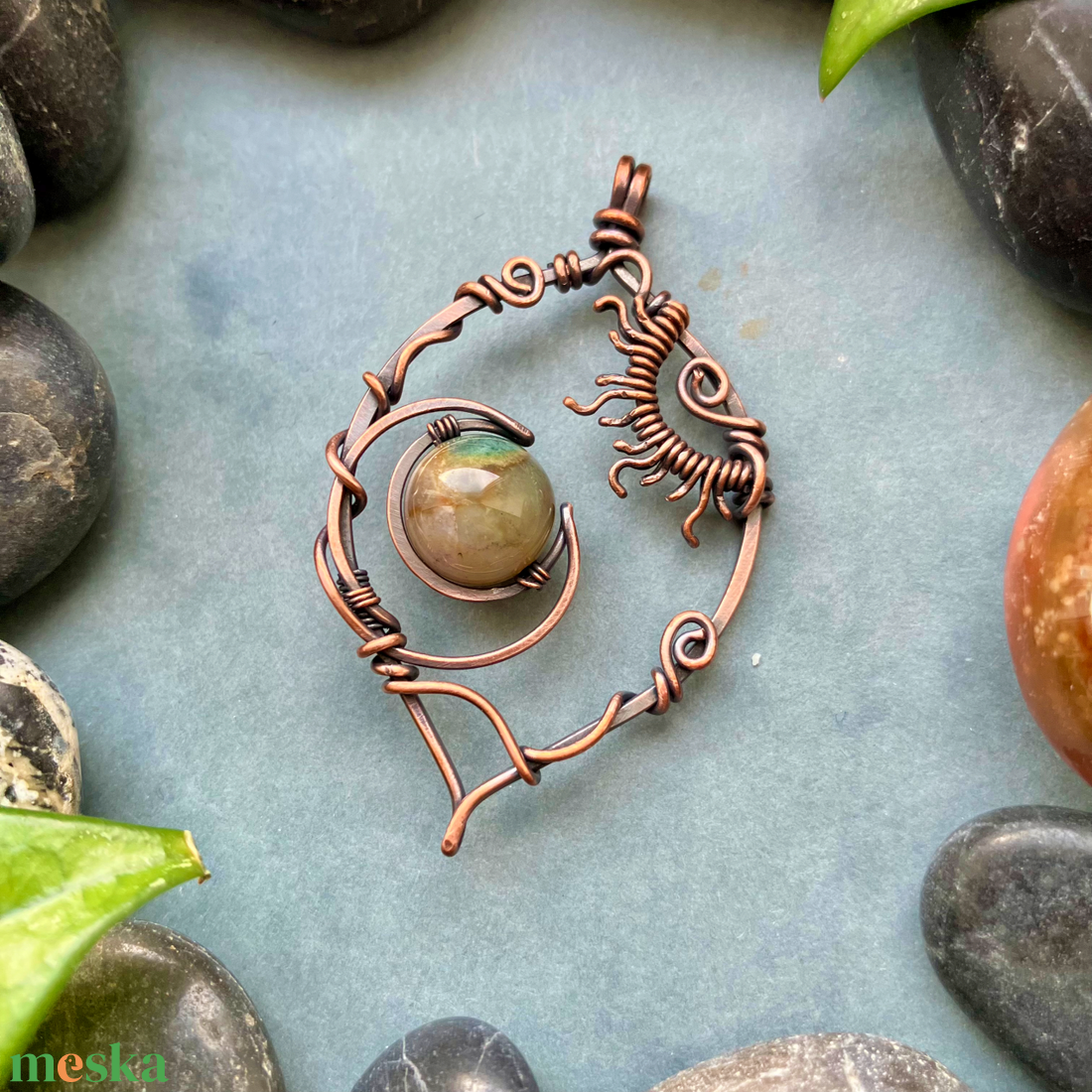 SaraZ // Eclipse Soul nyaklánc indiai acháttal - ékszer - nyaklánc - medálos nyaklánc - Meska.hu