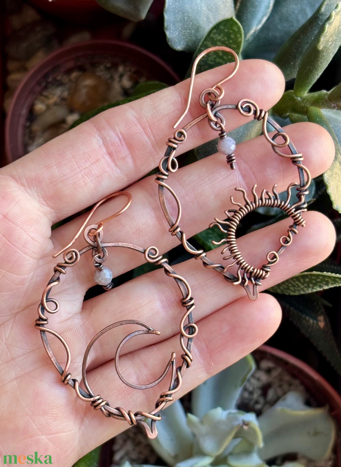 SaraZ // Eclipse Soul fülbevaló indiai acháttal - ékszer - fülbevaló - lógó fülbevaló - Meska.hu