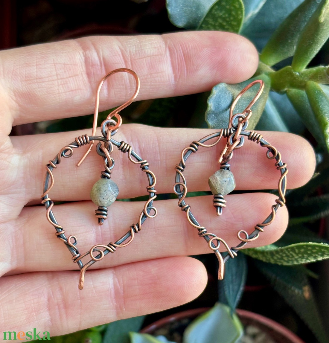 SaraZ // Forest Drop fülbevaló labradorittal - ékszer - fülbevaló - lógó fülbevaló - Meska.hu