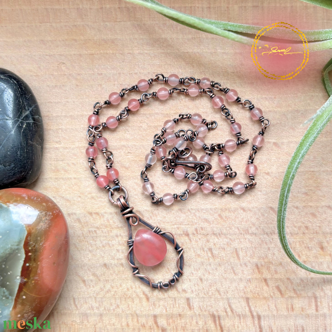 SaraZ // Desert Bloom nyaklánc cseresznye kvarccal - ékszer - nyaklánc - medálos nyaklánc - Meska.hu